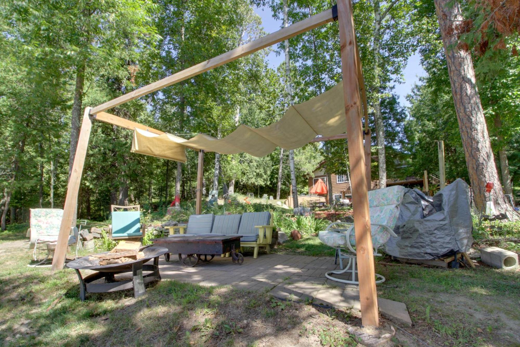 Lakefront Deer River Apt With Dock, Fire Pit And Patio Exteriör bild