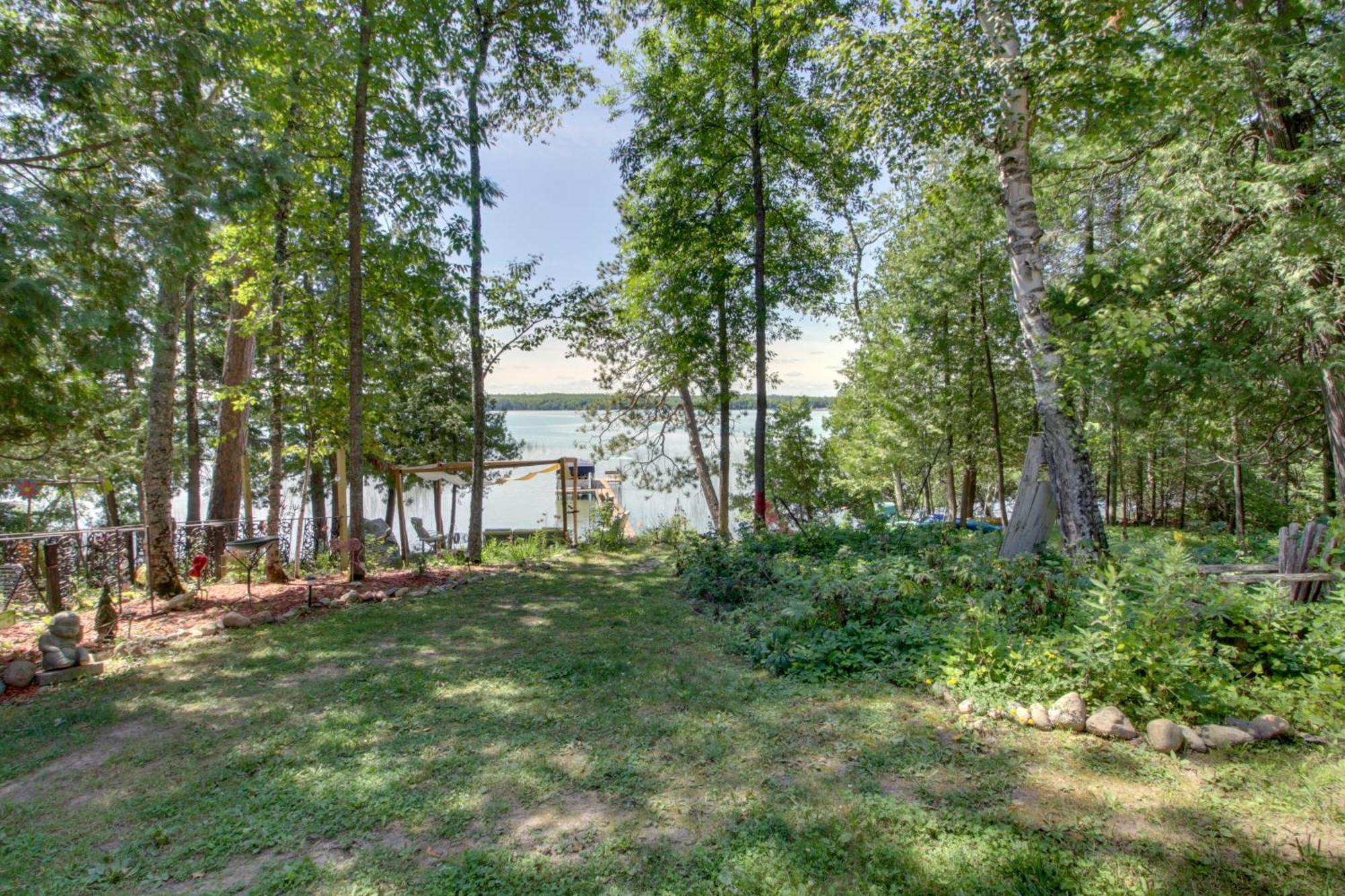 Lakefront Deer River Apt With Dock, Fire Pit And Patio Exteriör bild